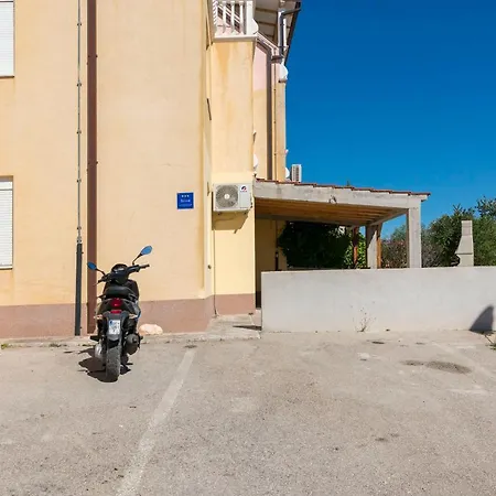 Apartamento Apartment Tucak *